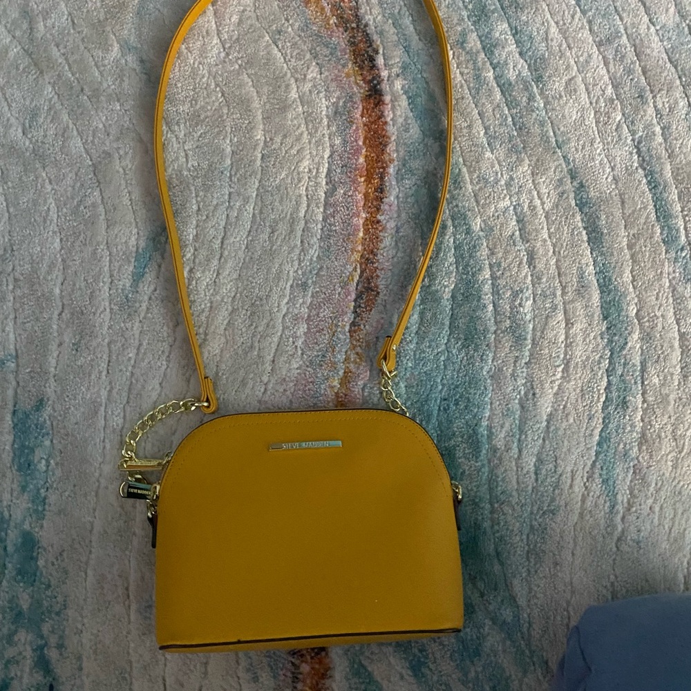 Yellow crossover bag Nine West
